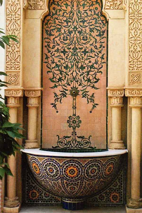 ديكور حمامات مغربية وأحواض فسيفساء من تصاميم الديكور المغربي ديكورات